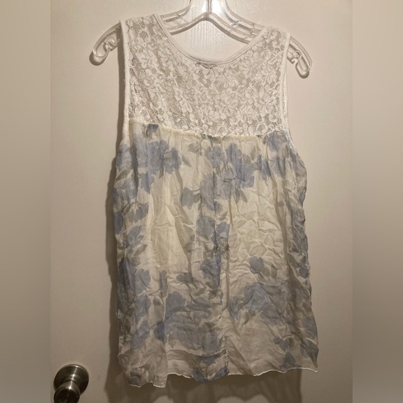 Bellambra 100% silk sleeveless shirt - Picture 2 of 7